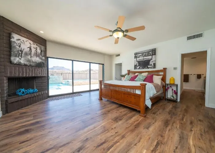Holiday home Eagles Lair, Pool & Views! Parker